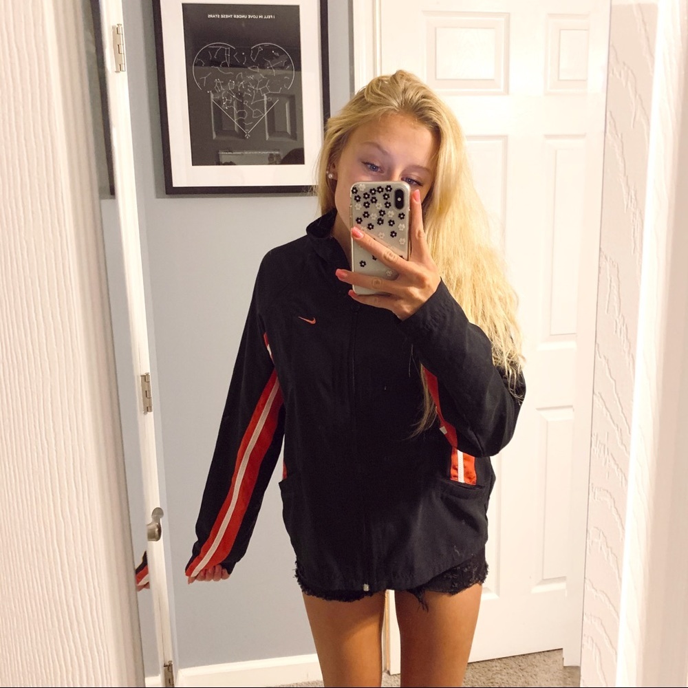 Vintage Nike black & pink jacket